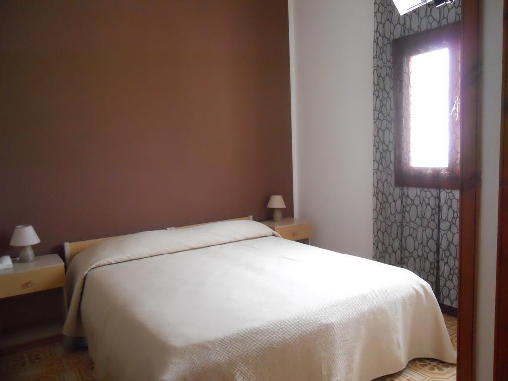 Hotel Coppa Di Cielo ペスキチ エクステリア 写真