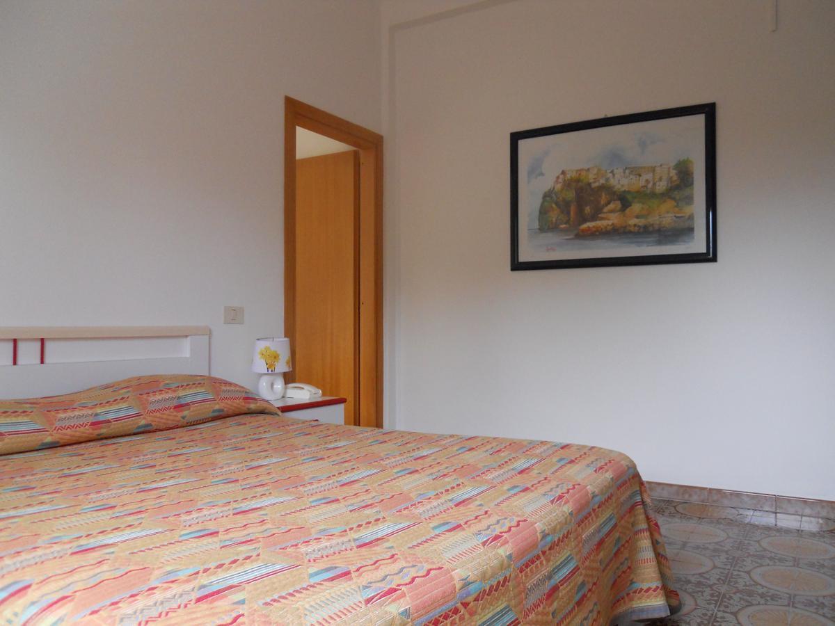 Hotel Coppa Di Cielo ペスキチ エクステリア 写真