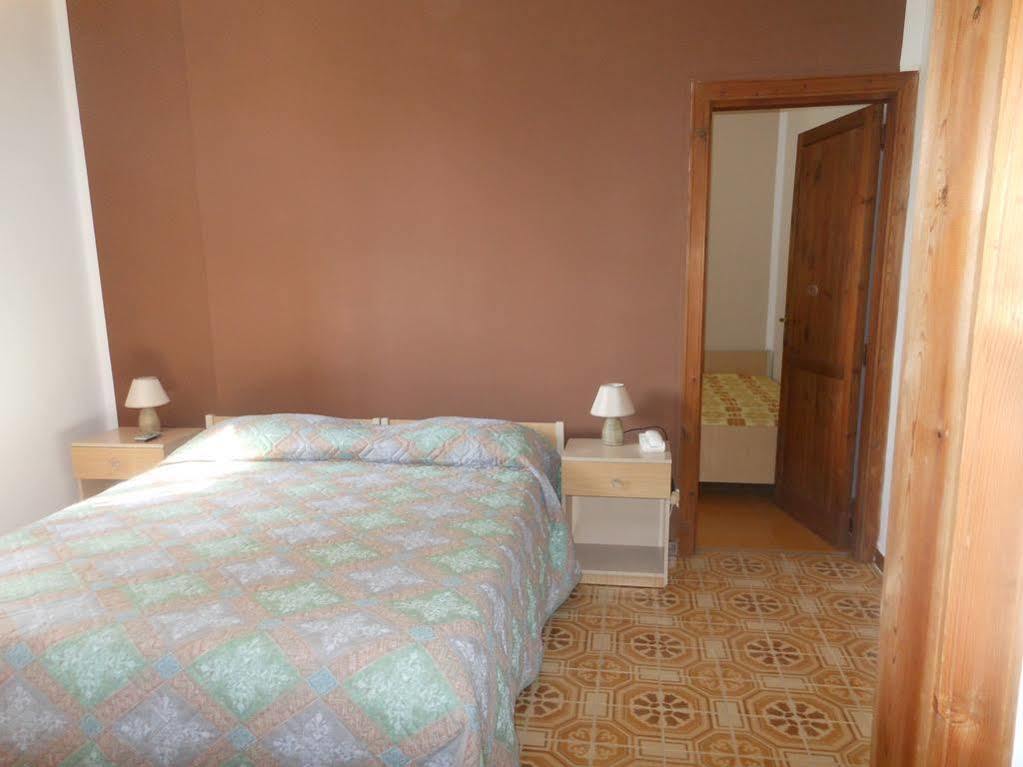 Hotel Coppa Di Cielo ペスキチ エクステリア 写真